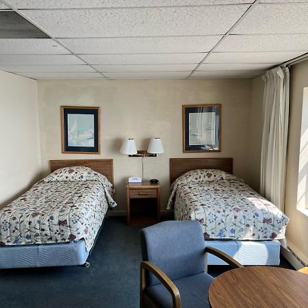 Shoreline Inn Grand Marais Buitenkant foto