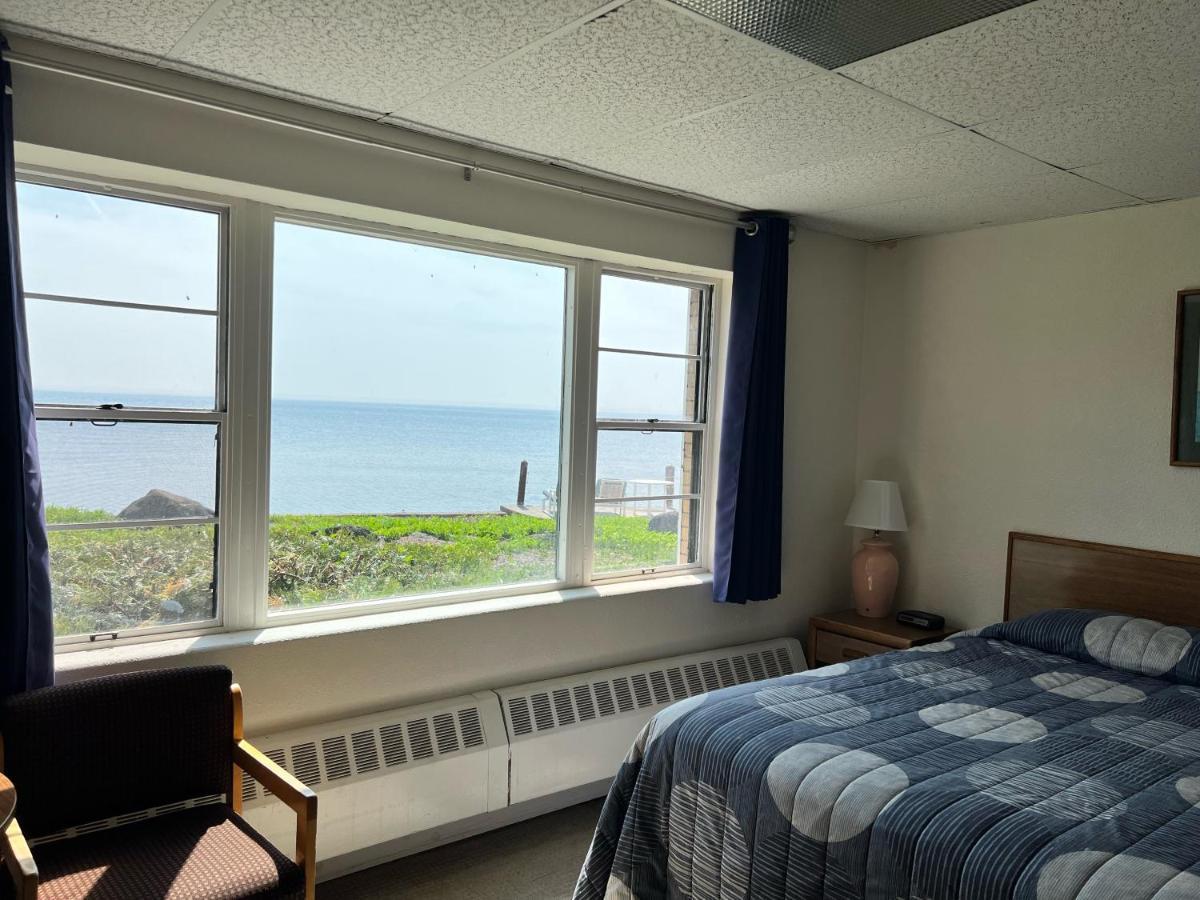 Shoreline Inn Grand Marais Buitenkant foto